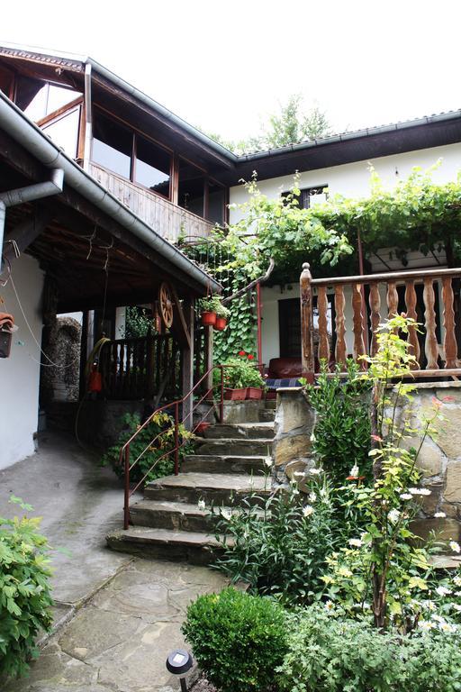 Hikers Hostel Veliko Tarnovo Extérieur photo